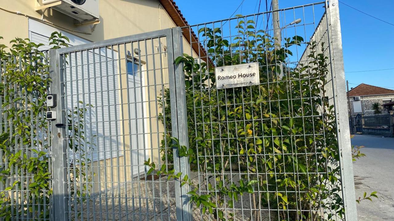 Patras Romeο House Apartment Exterior foto